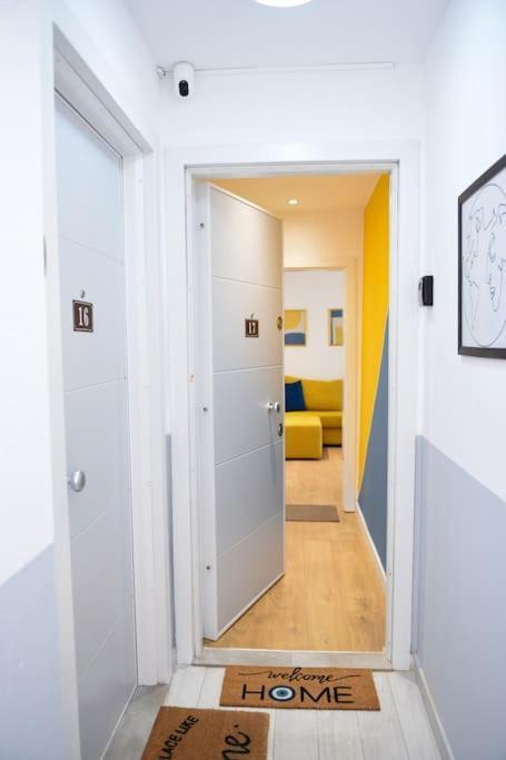 Center 11 - Way Apartment *